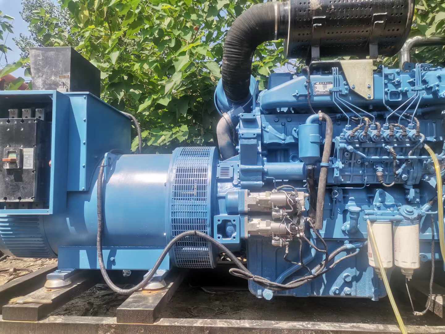 靖边详细说明降低 800kW 柴油发电机输出电流波动的方法