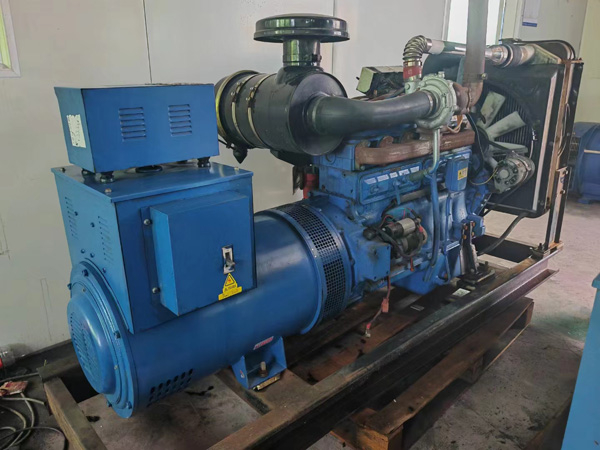靖边100kW柴油发电机组使用多级机油有哪些优缺点？